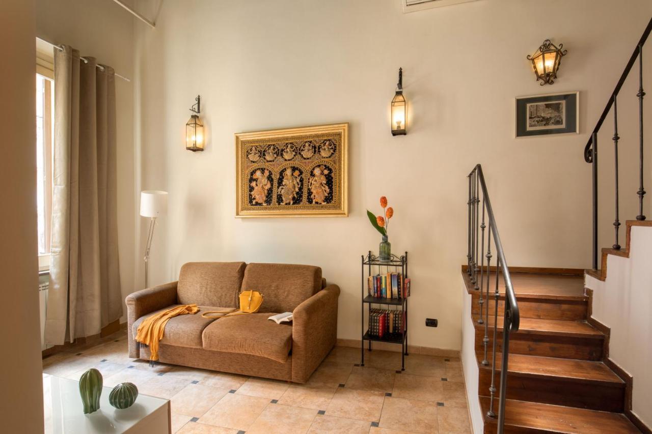 Cappellari Apartments - Campo De' Fiori Рим Екстериор снимка